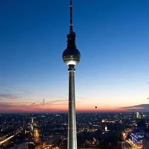 Romantic Style Alexanderplatz Berlijn